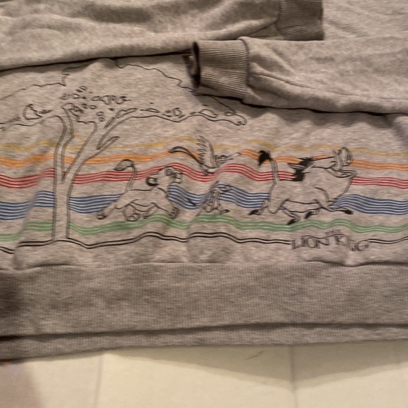 LION KING TOP - Picture 3 of 6